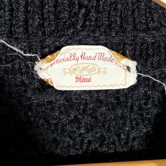 Handmade Vintage Button Cardigan - Picture 5 of 5